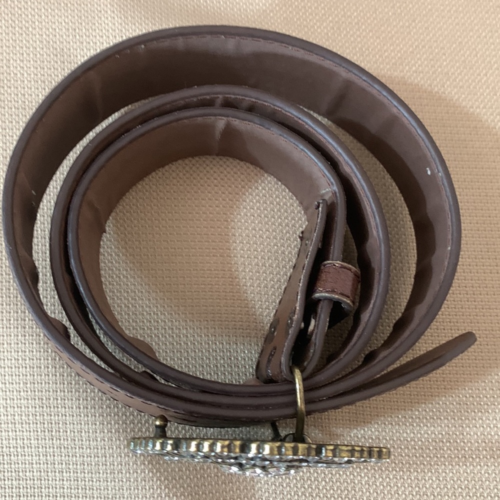 Classico Italian Boutique Large Genuine Leather Belt w/Flower Rhinestone Buckle - Picture 9 of 10